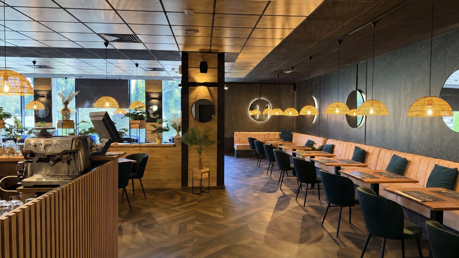 Restaurant on the ground floor of the complex